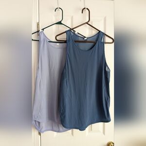 2 Lululemon Sculpt Tanks - Size 10